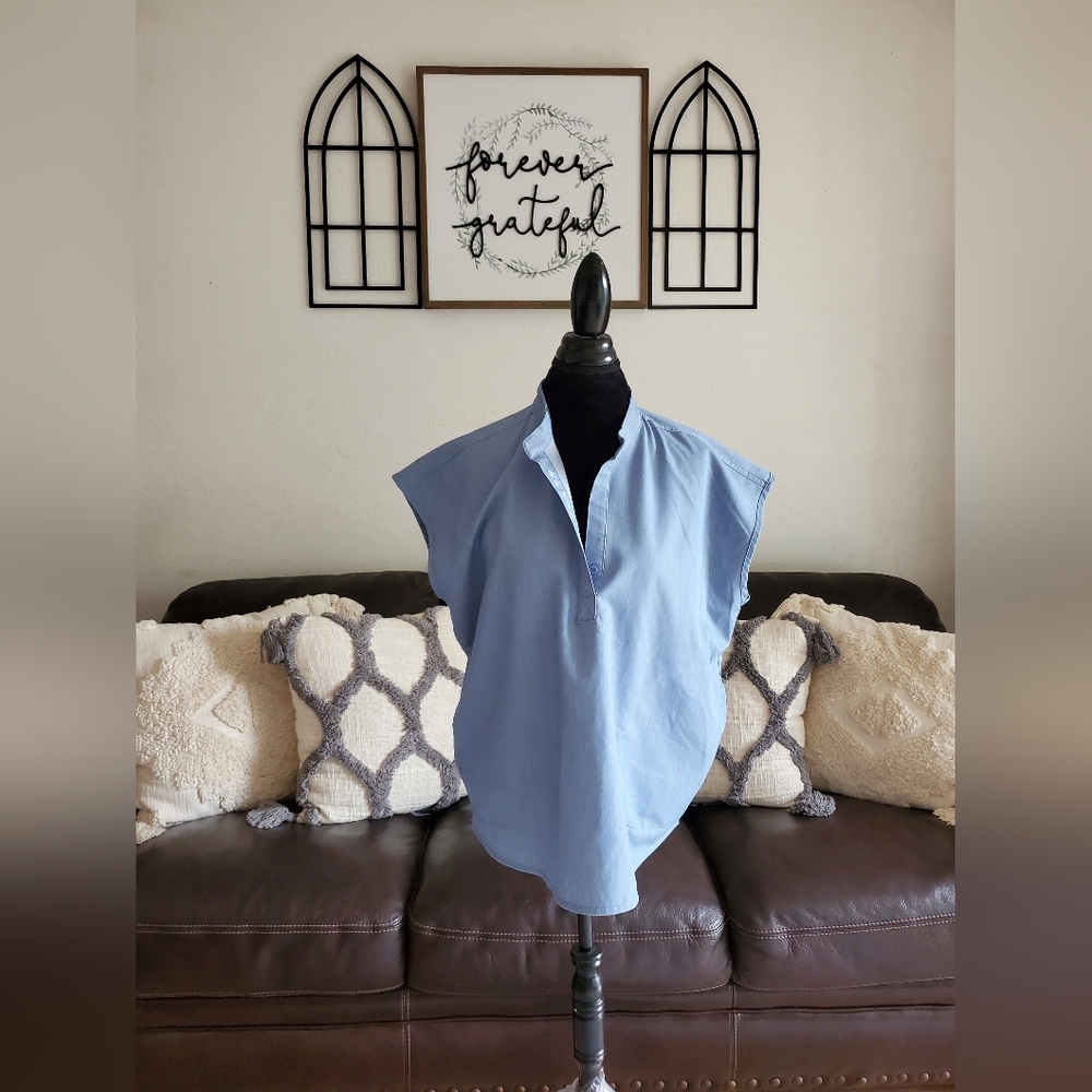 Figs Technical Collection Scrub top denim Blue Women's Size L Workwear Classic